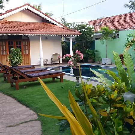 Sujeewani Villa Negombo Exterior foto