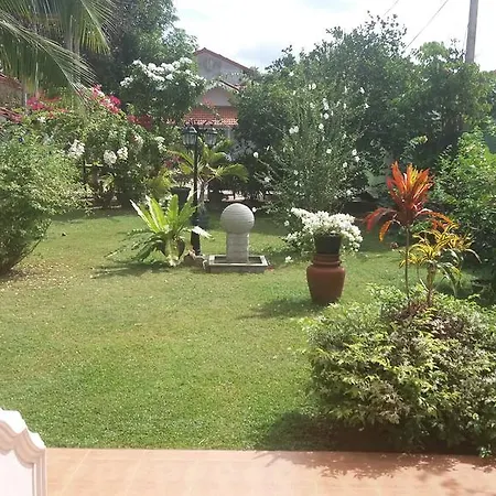 Sujeewani Villa Negombo Exterior foto