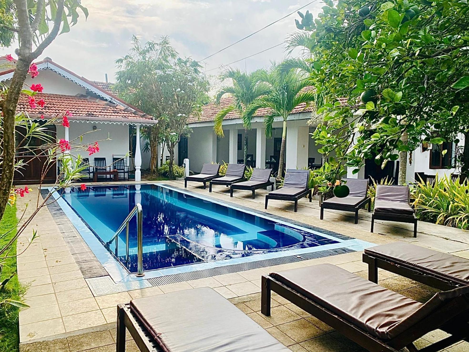 Sujeewani Villa *