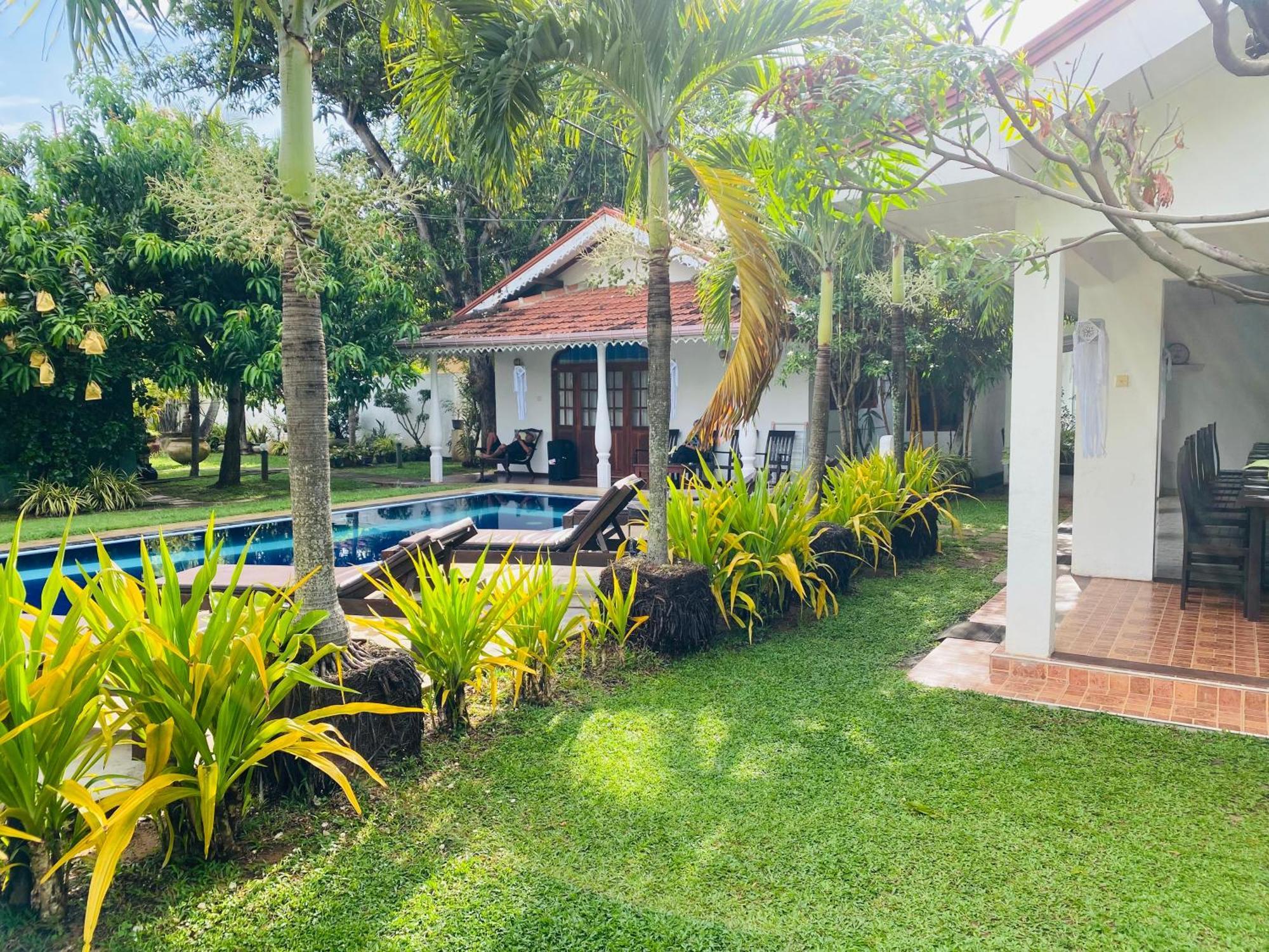 Sujeewani * Negombo