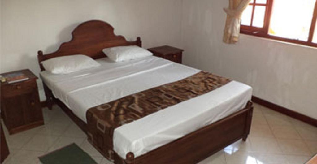 Sujeewani Negombo